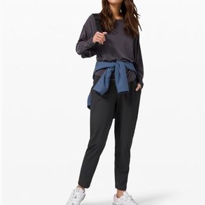 Lululemon Essential High-Rise Trouser 25"